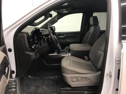 Used 2023 Chevrolet Silverado 1500 LTZ w/ LTZ Convenience Package II image 12