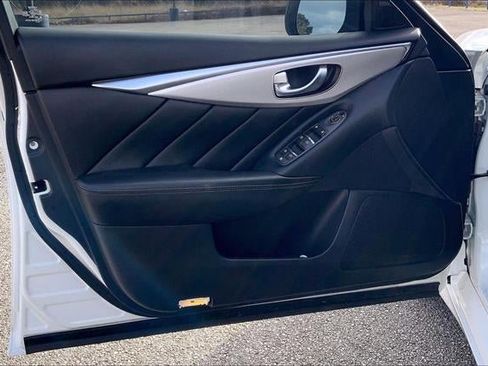 Used 2021 INFINITI Q50 Luxe image 23