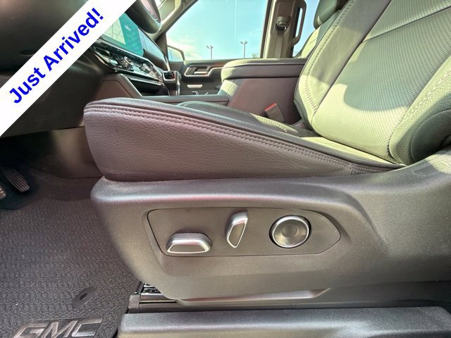 Used 2025 GMC Sierra 1500 Denali w/ Technology Package AWD/4WD image 47