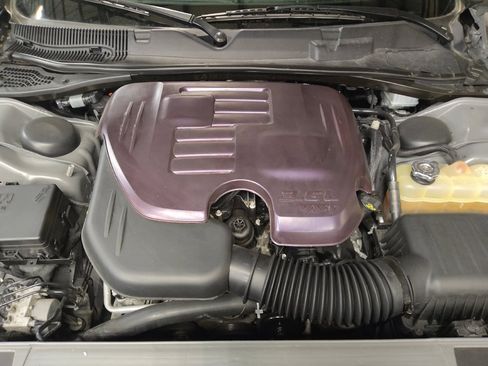 Used 2018 Dodge Challenger SXT w/ Blacktop Package RWD image 30