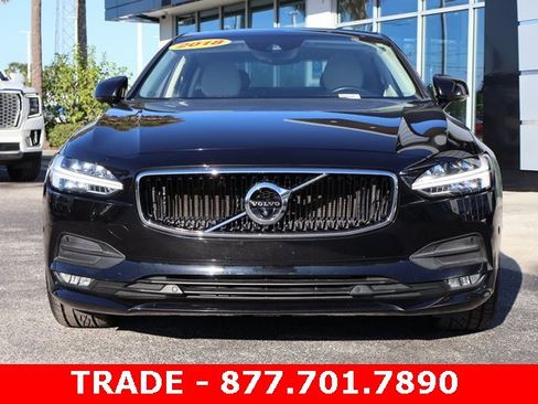 Used 2018 Volvo S90 T5 Momentum w/ Convenience Package image 3