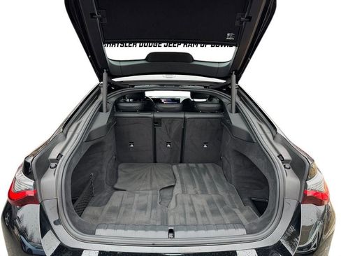 Used 2024 BMW i4 xDrive40i image 29