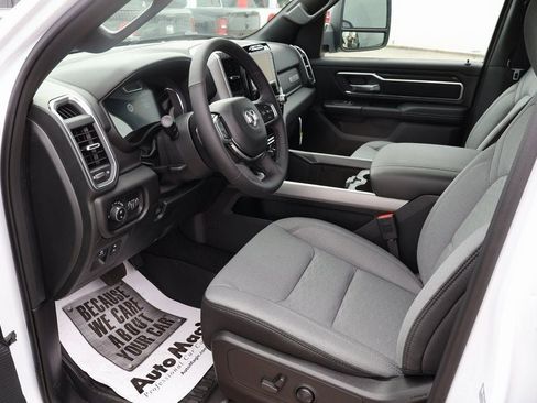 New 2025 RAM 1500 Big Horn image 10
