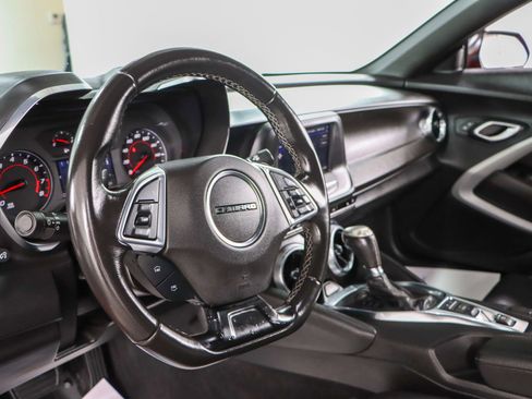 Used 2021 Chevrolet Camaro LT image 22