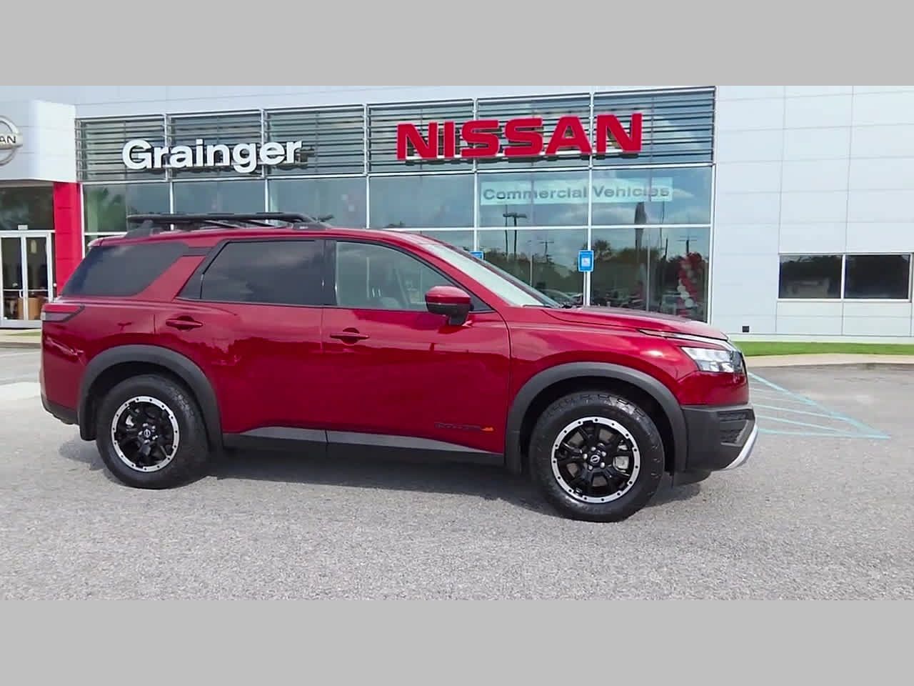 Used 2024 Nissan Pathfinder Rock Creek AWD/4WD image 37
