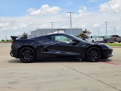 New 2026 Chevrolet Corvette Stingray Coupe w/ 1LT RWD image 7