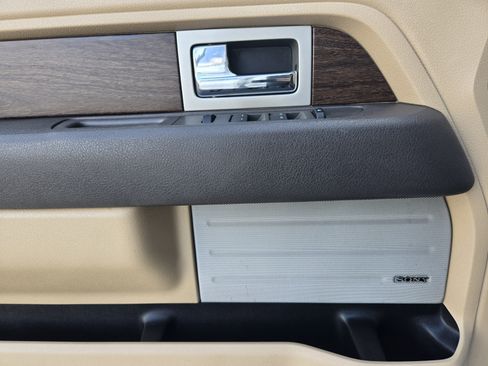 Used 2013 Ford F150 Lariat w/ Luxury Equipment Group image 17