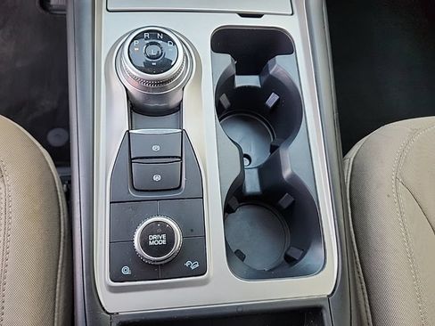 Used 2022 Ford Explorer 4WD image 19