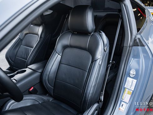 Used 2025 Ford Mustang GT Premium image 17