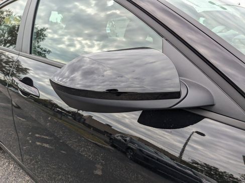 New 2025 Hyundai Elantra Sport image 12