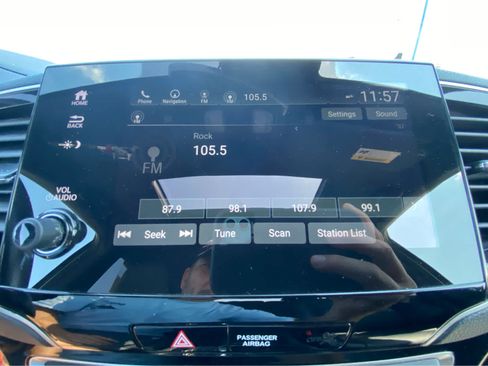 Used 2019 Honda Passport Touring image 32