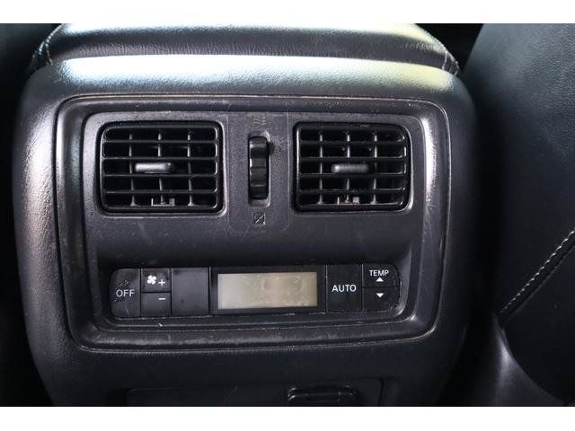 Used 2015 Nissan Pathfinder SL w/ Trailer Tow Package FWD image 9