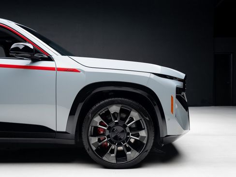 Used 2024 BMW XM Label Red image 40