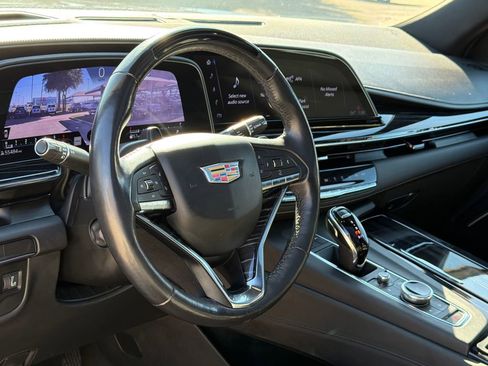 Used 2023 Cadillac Escalade Sport image 18