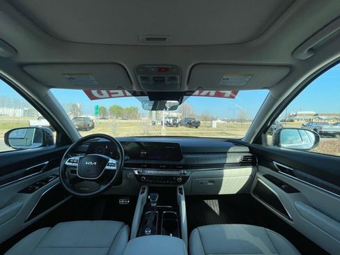 Used 2025 Kia Telluride SX image 26