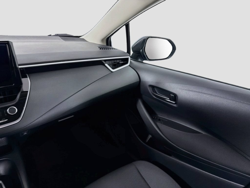 Used 2024 Toyota Corolla LE FWD image 21