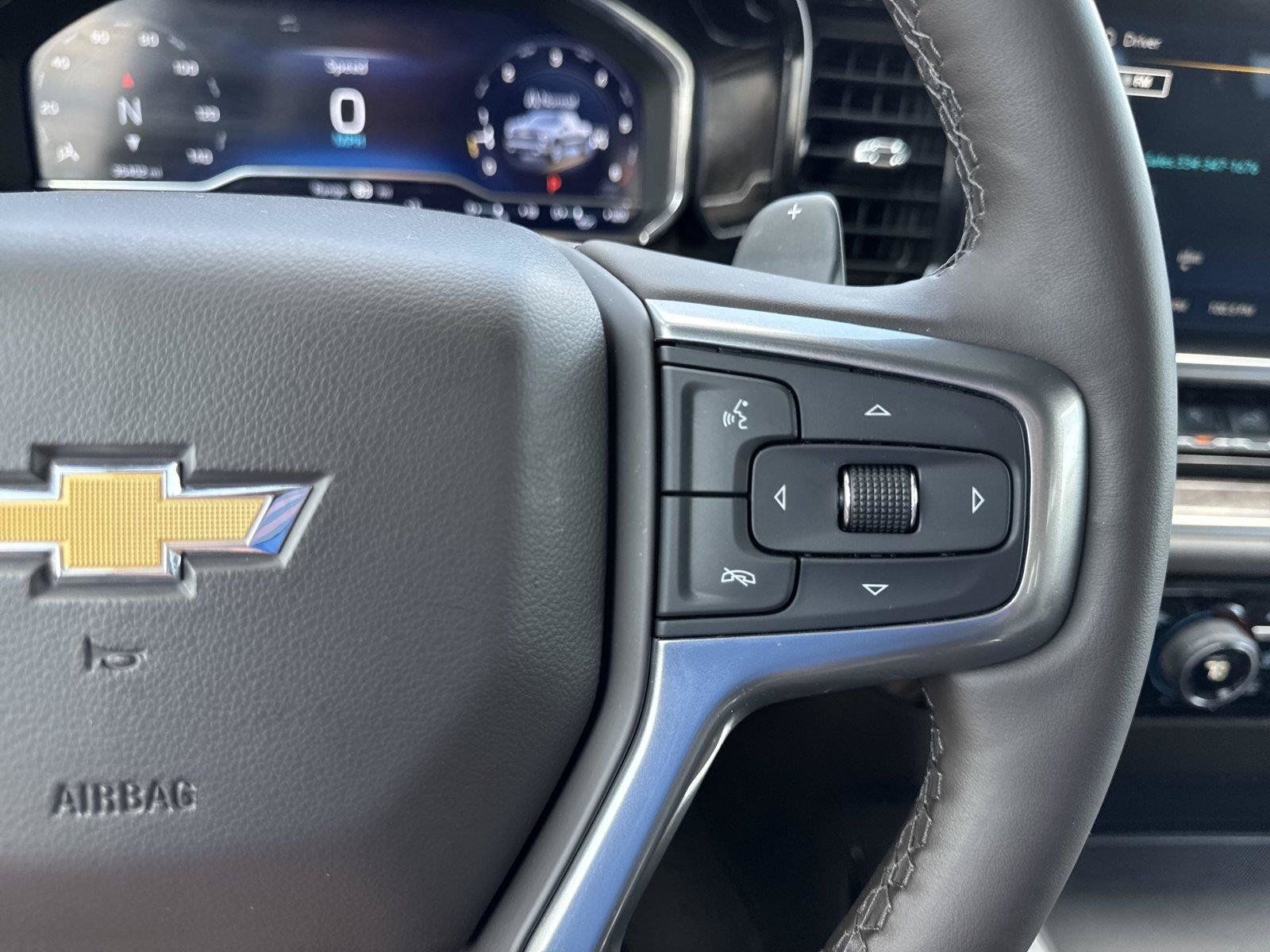 Used 2023 Chevrolet Silverado 1500 LTZ w/ Technology Package AWD/4WD image 23