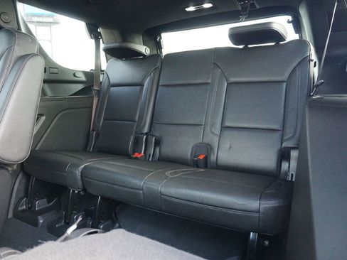 Used 2022 Chevrolet Tahoe Z71 w/ Z71 Off-Road Package image 25