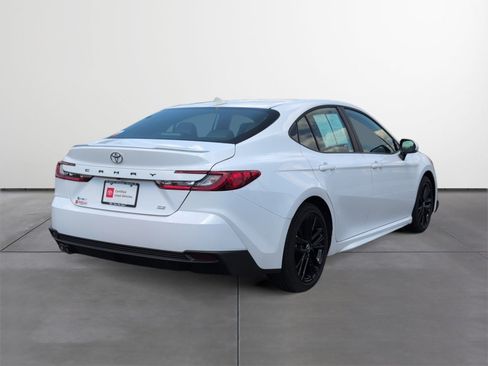 Certified 2026 Toyota Camry SE w/ Convenience Package FWD image 5