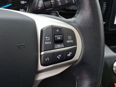 Used 2020 Ford Explorer Limited image 28