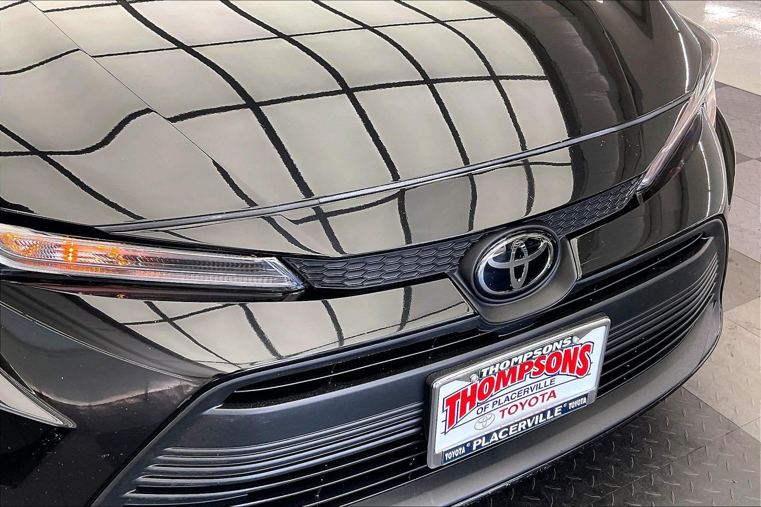 Used 2025 Toyota Corolla LE FWD image 31