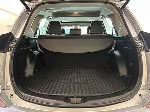 Used 2018 Toyota RAV4 Limited w/ Advanced Technology Package image 30