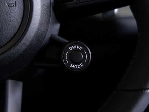 Certified 2026 Porsche Cayenne Base image 15