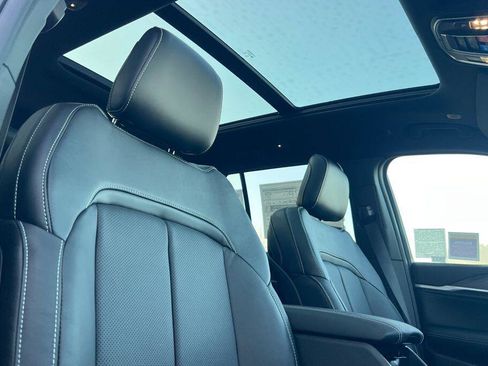 New 2026 Jeep Grand Cherokee Limited image 17