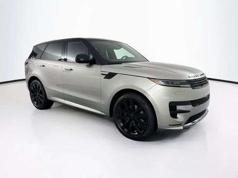 New 2026 Land Rover Range Rover Sport Dynamic SE AWD/4WD image 3