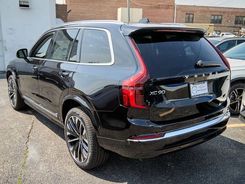 New 2026 Volvo XC90 B6 Plus w/ Protection Package image 7
