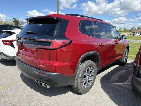 Used 2025 GMC Acadia AT4 AWD/4WD image 7