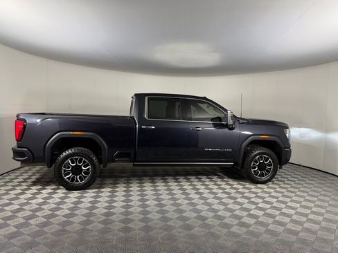 Used 2024 GMC Sierra 3500 Denali Ultimate w/ Snow Plow Prep/Camper Package AWD/4WD image 5