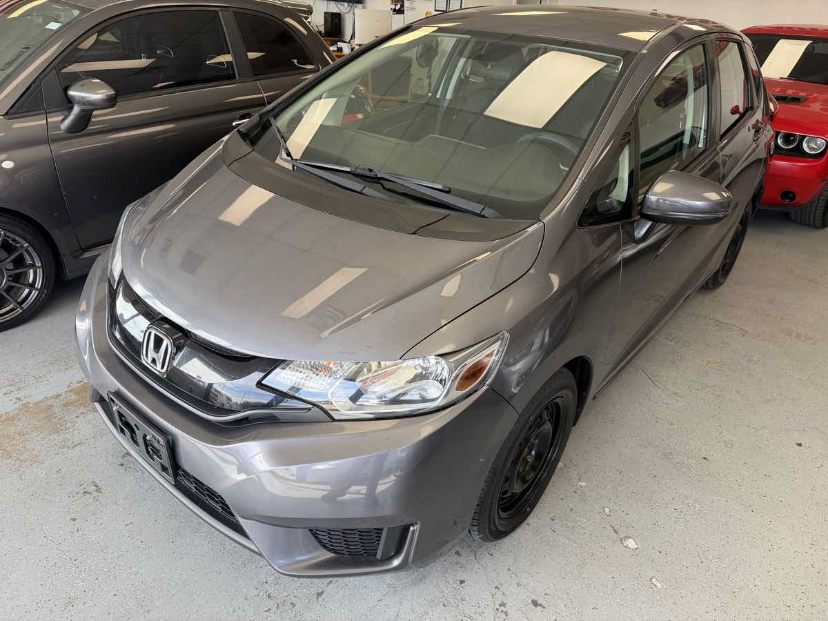 Used 2015 Honda Fit LX image 9