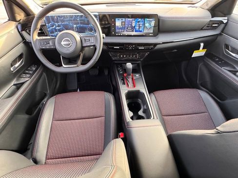 New 2026 Nissan Kicks SR image 11