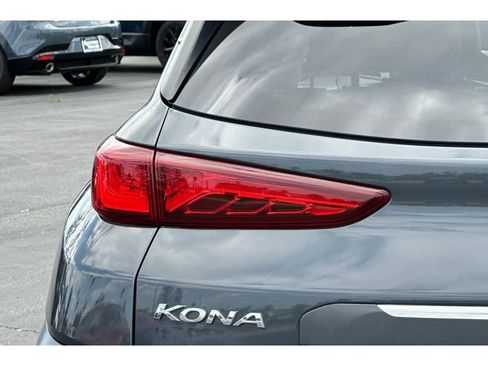 Used 2019 Hyundai Kona Ultimate FWD image 12