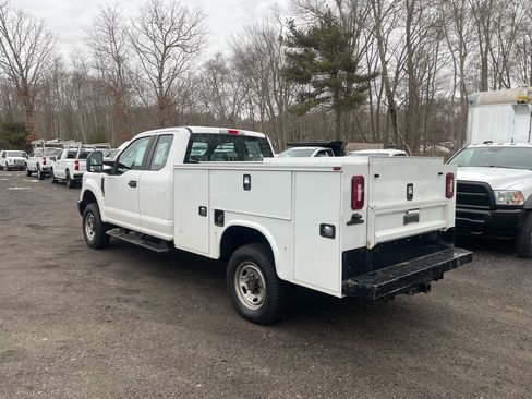 Used 2017 Ford F250 XL image 8