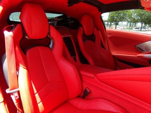 Used 2024 Chevrolet Corvette Stingray Premium Cpe w/ Z51 Performance Package RWD image 30