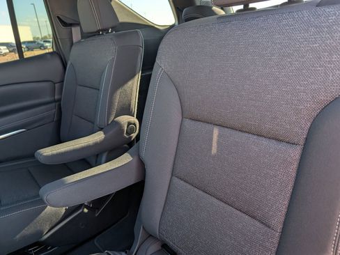 New 2026 Chevrolet Traverse LT w/ Enhanced Driving Package image 23