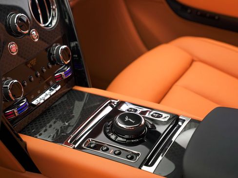 New 2026 Rolls-Royce Cullinan Black Badge image 22