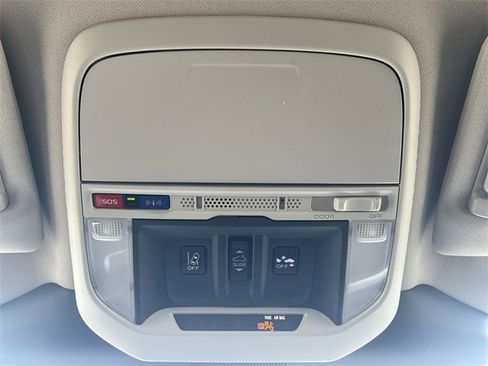 Certified 2024 Subaru Forester Premium image 25