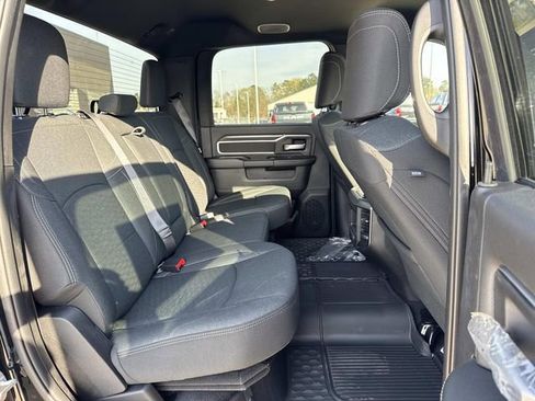 New 2026 RAM 2500 Big Horn AWD/4WD image 12