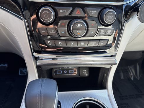 Certified 2021 Jeep Grand Cherokee Summit image 31