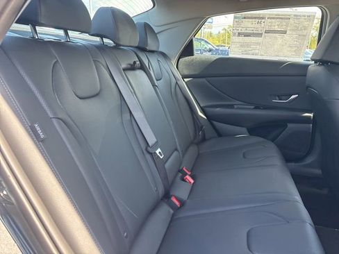 New 2026 Hyundai Elantra Limited FWD image 13