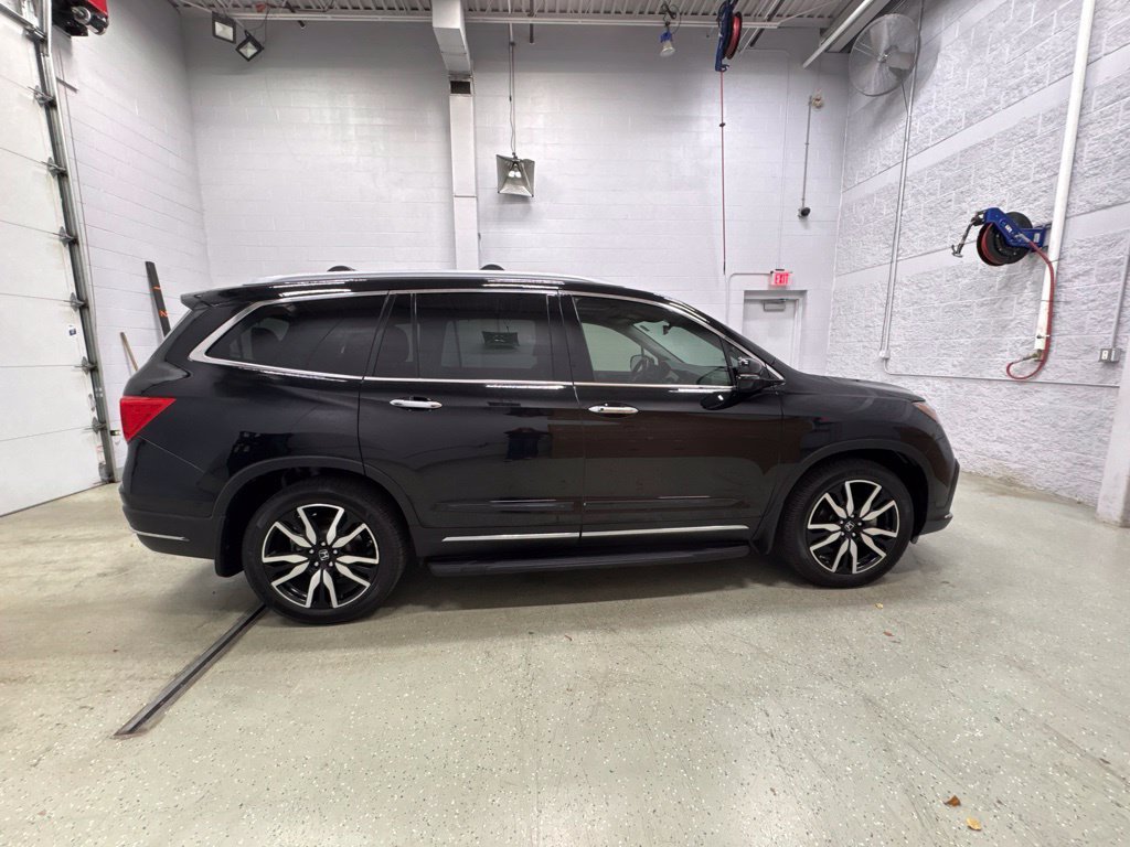 Used 2022 Honda Pilot Elite image 3