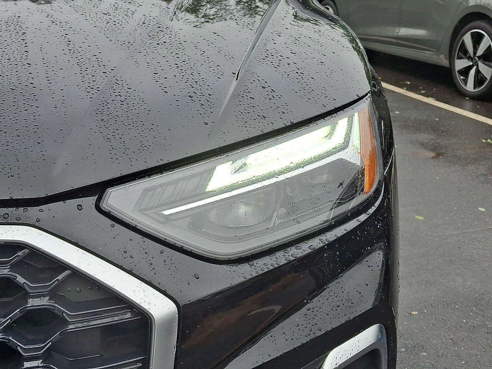 Used 2024 Audi Q5 e Premium w/ Convenience Package AWD/4WD image 34