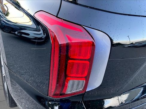 Used 2022 Hyundai Palisade Limited AWD/4WD image 28