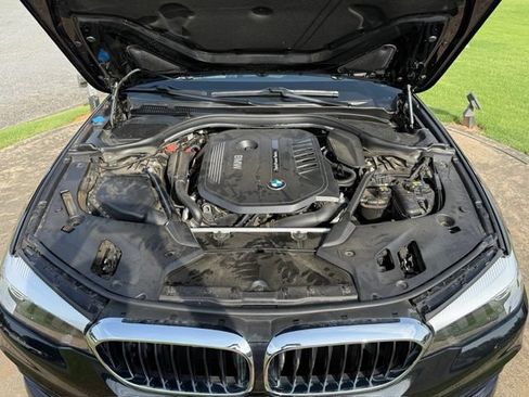 Used 2018 BMW 540i RWD image 31