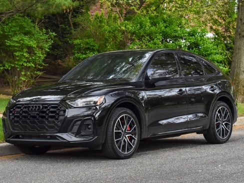 Used 2023 Audi SQ5 Premium Plus w/ Premium Plus Package AWD/4WD image 2