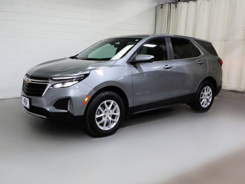 Certified 2024 Chevrolet Equinox LT AWD/4WD image 16