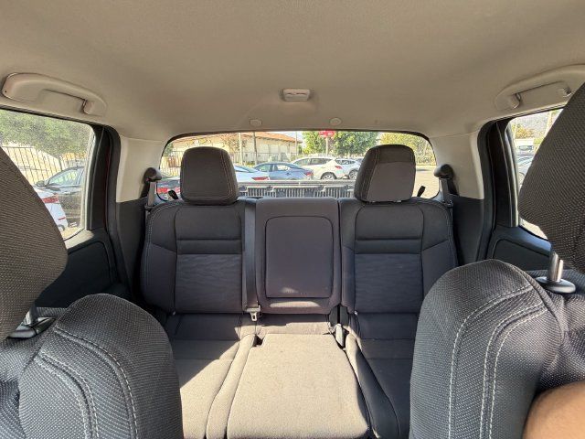 Used 2024 Nissan Frontier SV RWD image 32